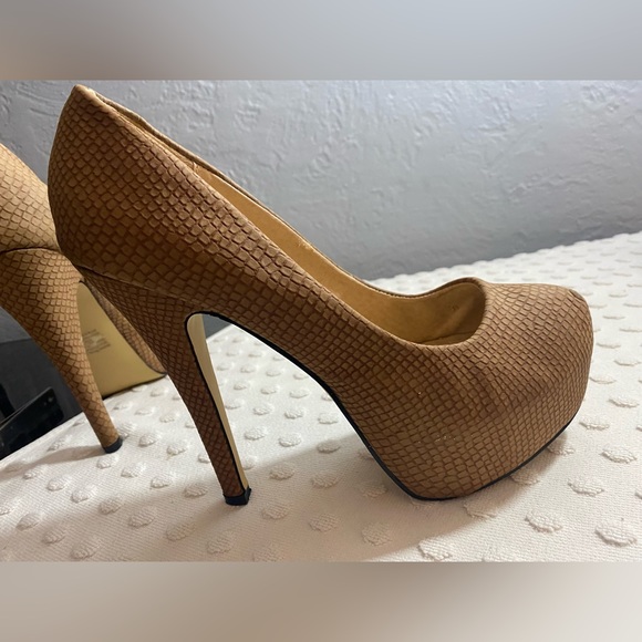 Just Fab Tan Reptile Print Skyla Heel - Picture 1 of 16